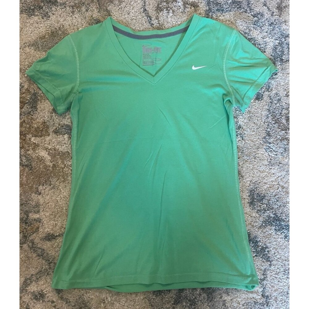 Nike Dri-FIT green v-neck workout tee - womens small
